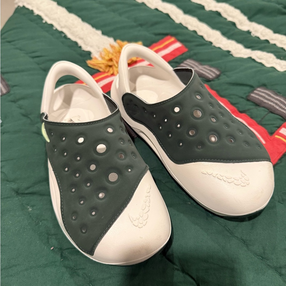 Nike Green and White Slip-On Shoes